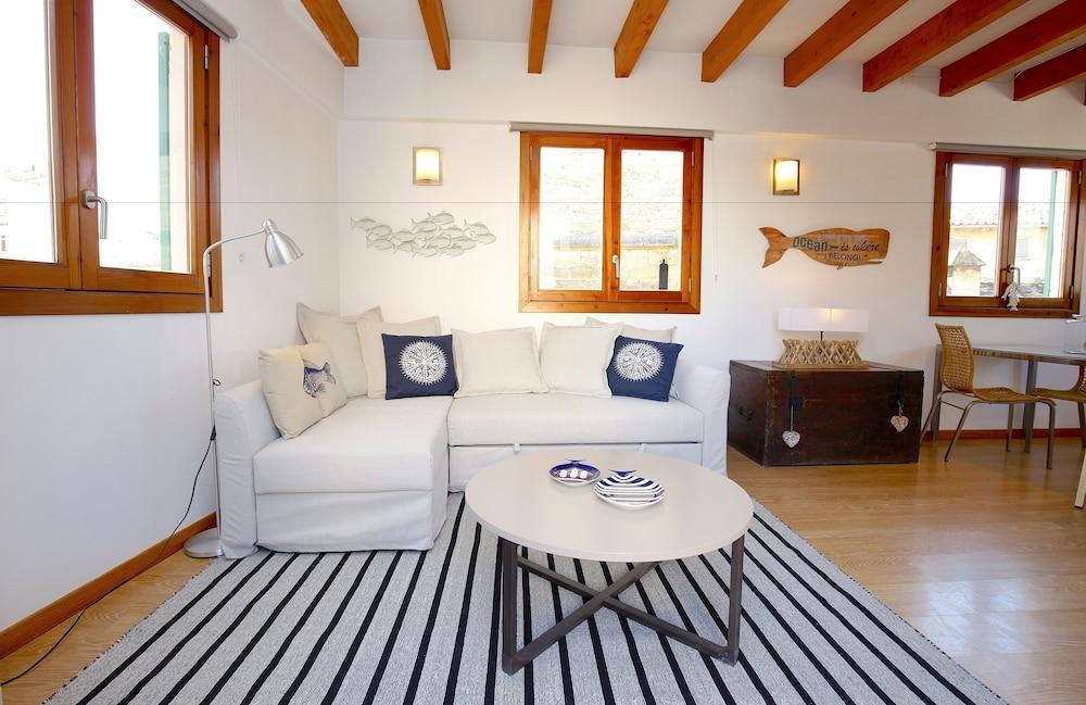 Sant Miquel Homes - Turismo De Interior Palma